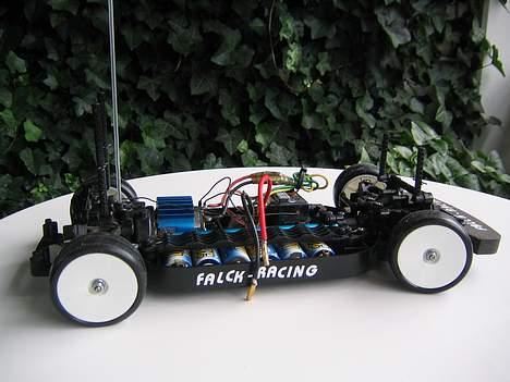 Bil Tamiya  Nissan calsonic - Min dejlige tt-01 den er over et år gammel nu hehe 1 år og et par måndere ehhe billede 18