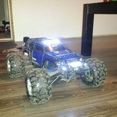 Bil traxxas summit
