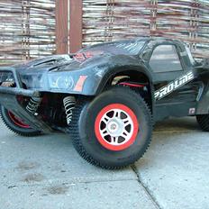 Bil Traxxas Slash 4x4