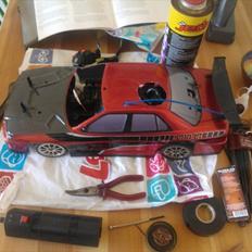 Bil Traxxas Nitro 4-Tec