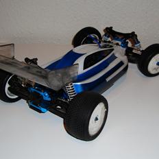 Buggy Tamiya TRF501x
