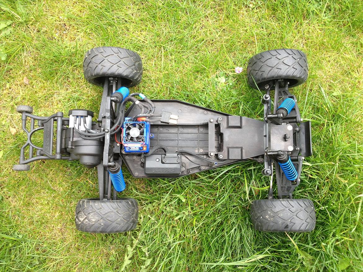 Bil Rustler billede 6