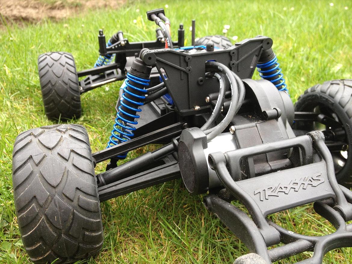 Bil Rustler billede 7