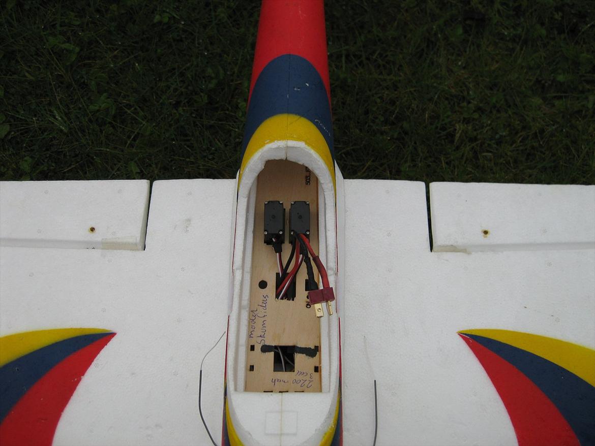 Fly kunstflyver (solgt) billede 8