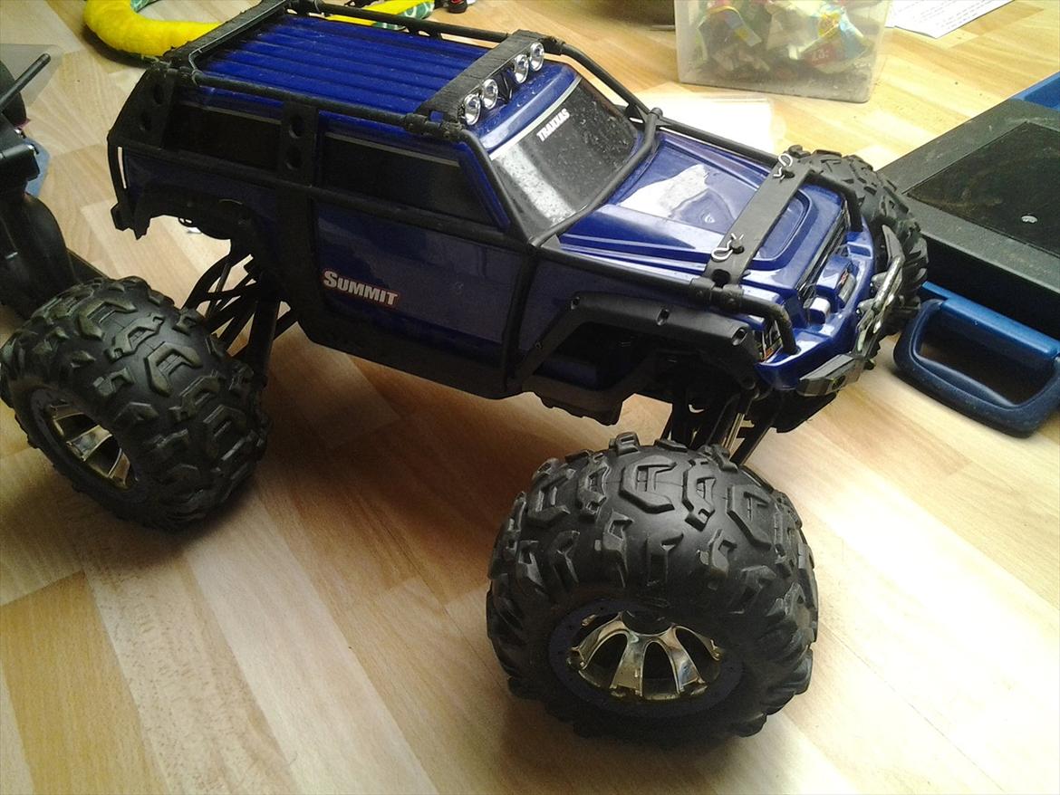 Bil traxxas summit billede 4