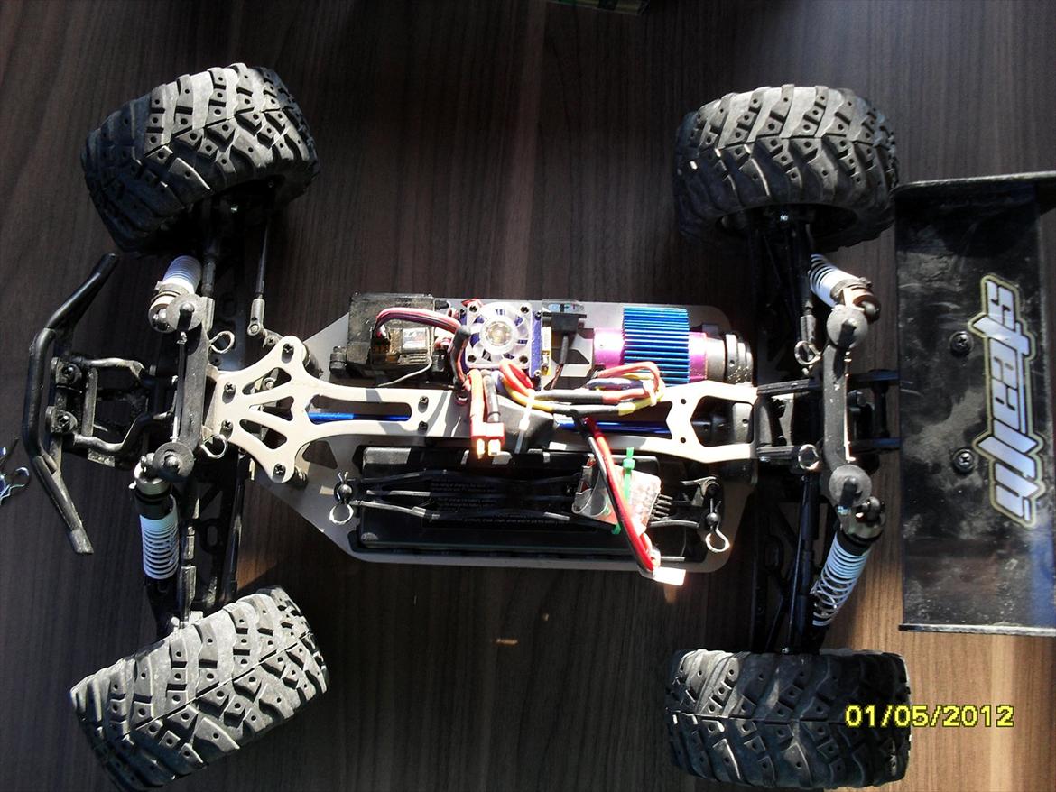 Off-Roader Stealth X09 Truggy Brushless 2.4GHz  billede 8