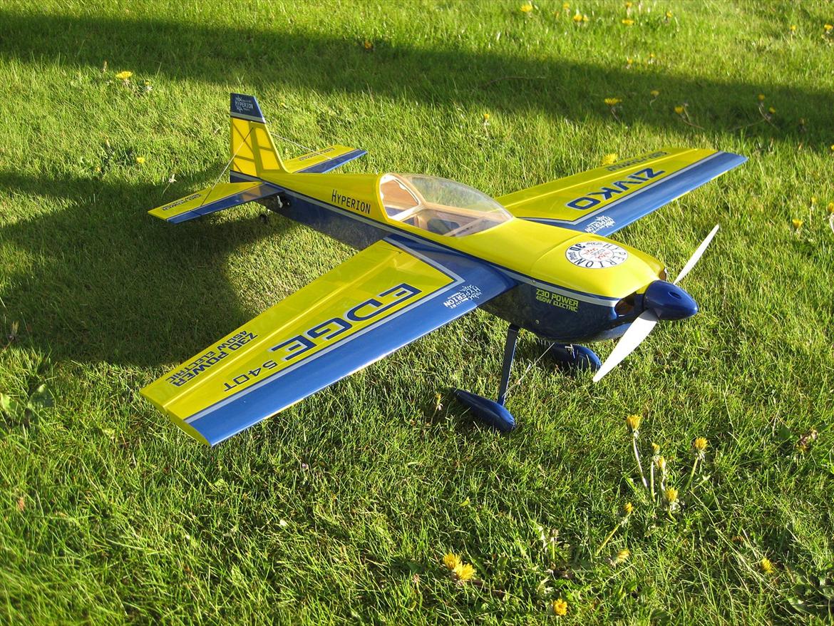 Fly Hyperion EDGE 540 T 25e (solgt) billede 2