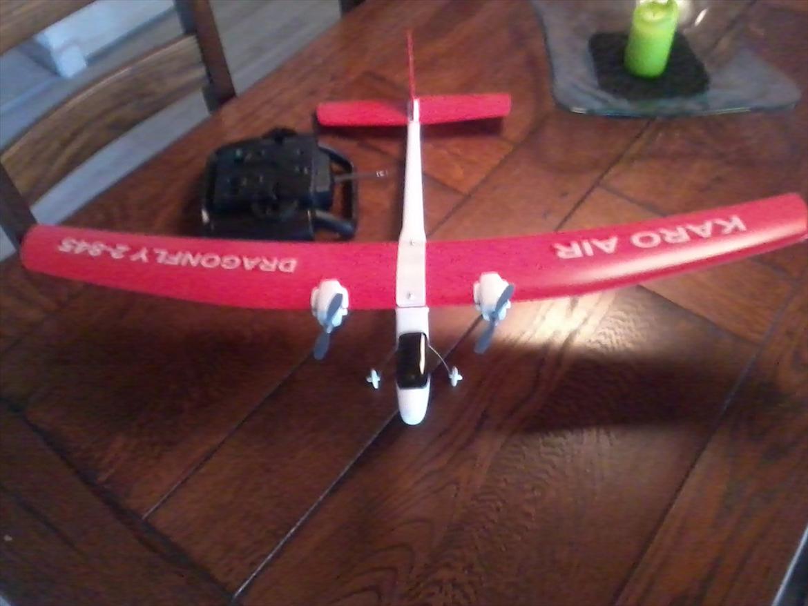 Fly karo air dragonfly 2-845- fløjet væk ?? - her ses den lidt oppe forfra  billede 1