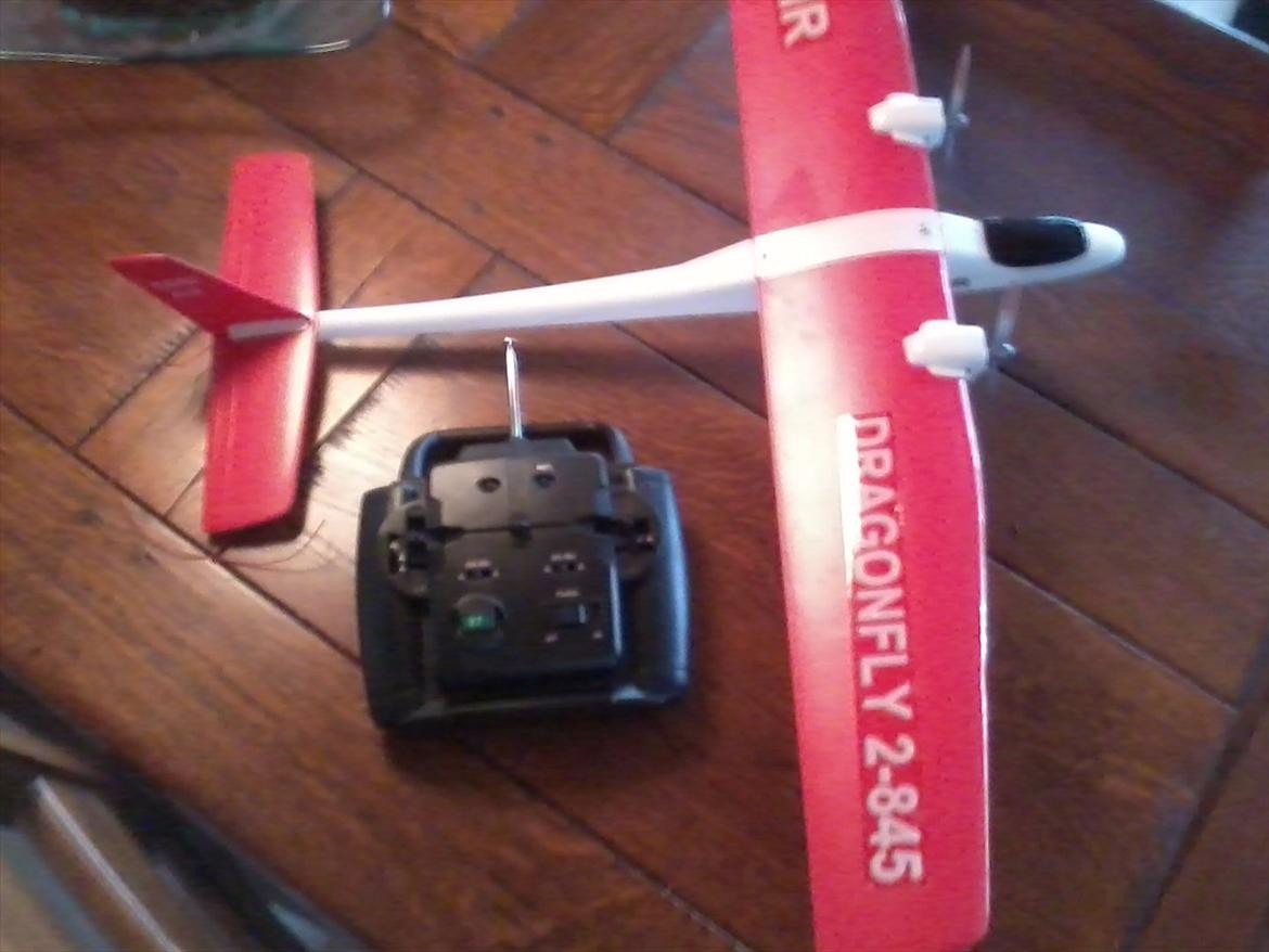 Fly karo air dragonfly 2-845- fløjet væk ?? - her ses den så med den 27mHz sender til... billede 4
