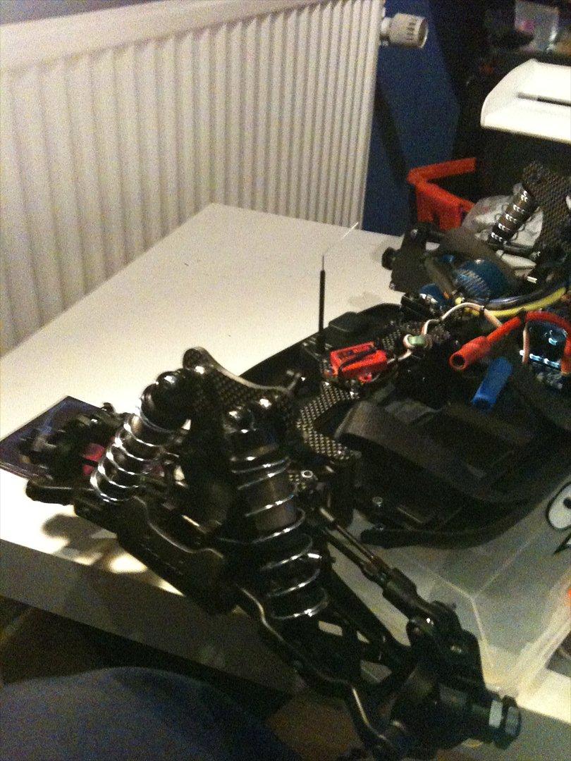 Buggy Xray xb 808E billede 3