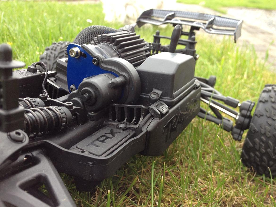 Bil E-Revo 1/16 VXL billede 12