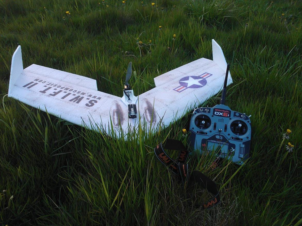 Fly Swift II "Brombass"  billede 1