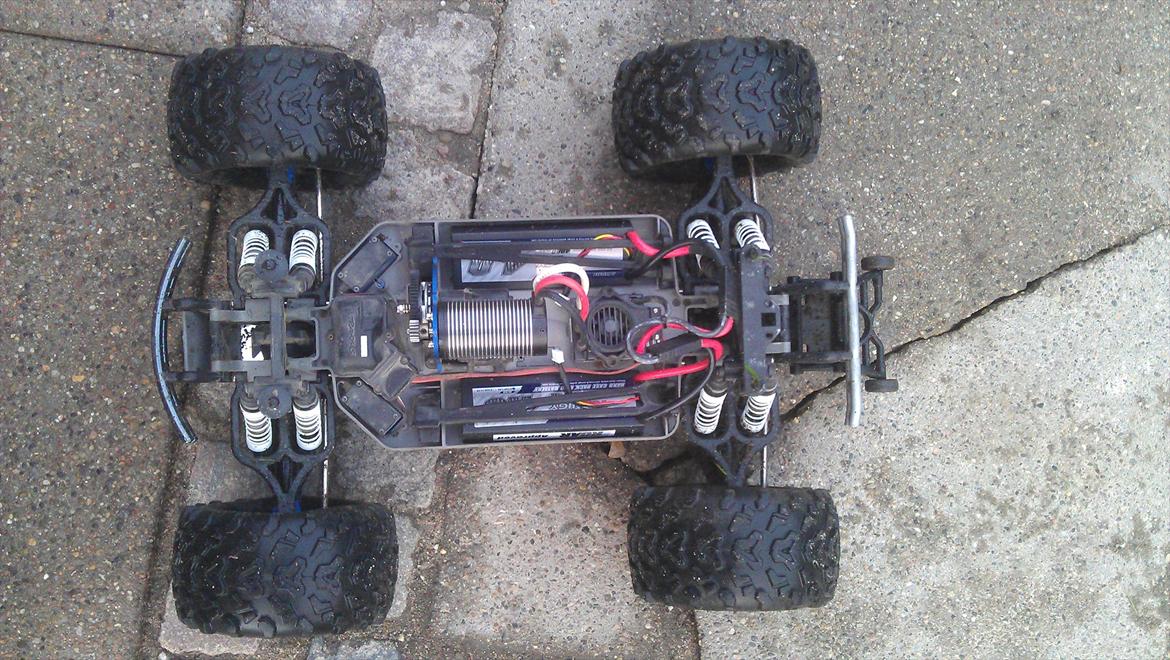 Truck Traxxas E-maxx BL billede 5