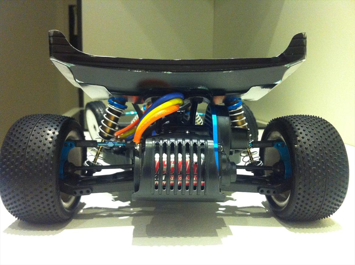 Buggy Tamiya TRF 201 billede 6