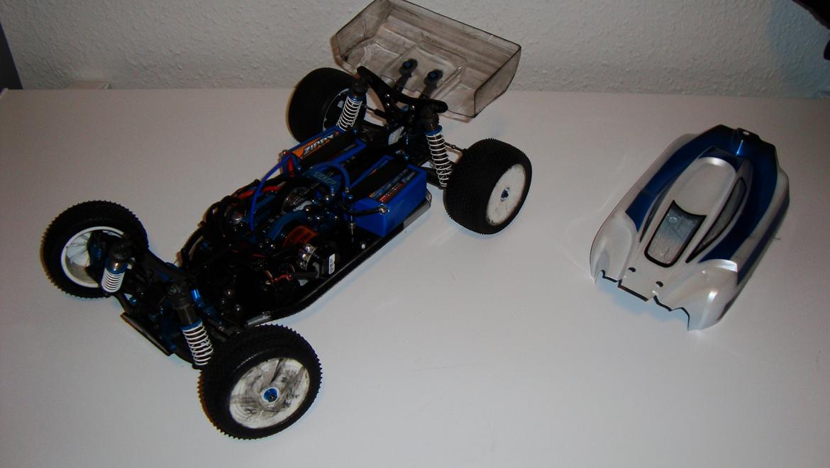 Buggy Tamiya TRF501x billede 6
