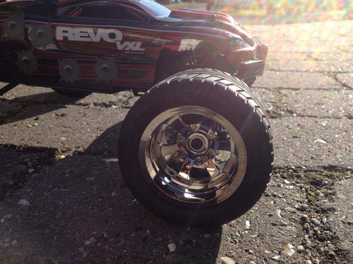 Bil E-Revo 1/16 VXL billede 3