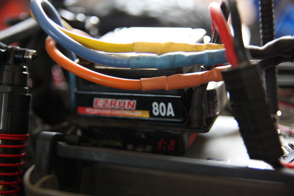 Bil Traxxas E-Maxx billede 8