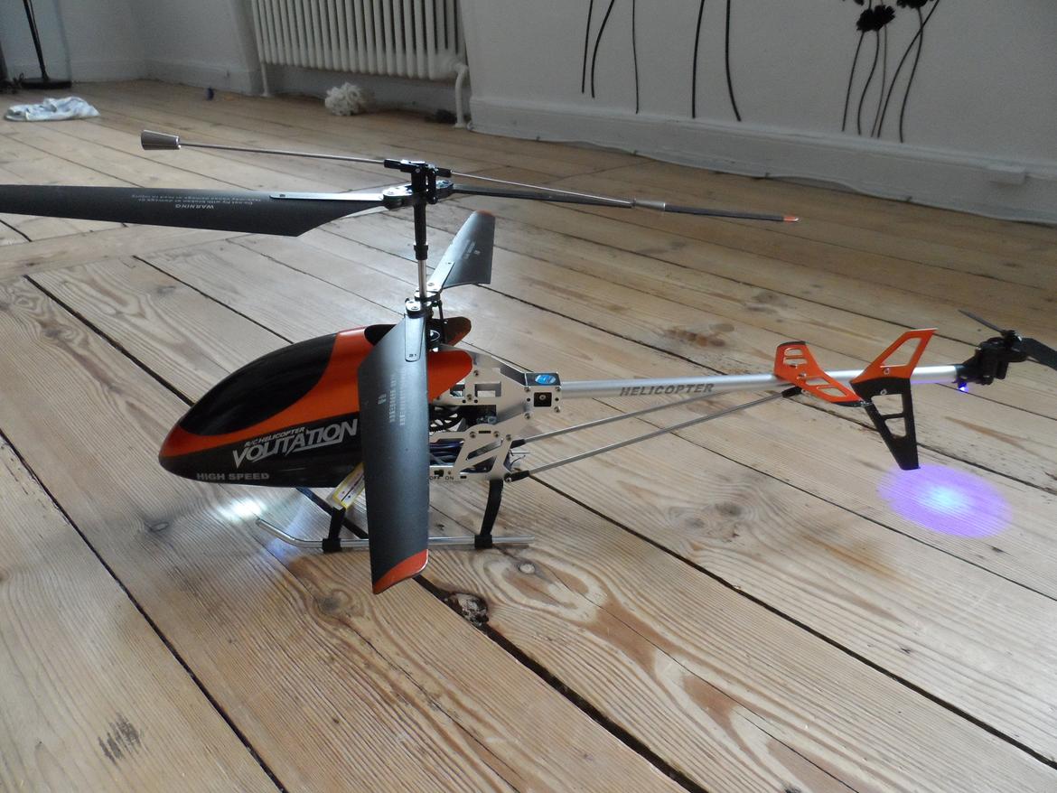 Helikopter Volitation (Givet væk) billede 2