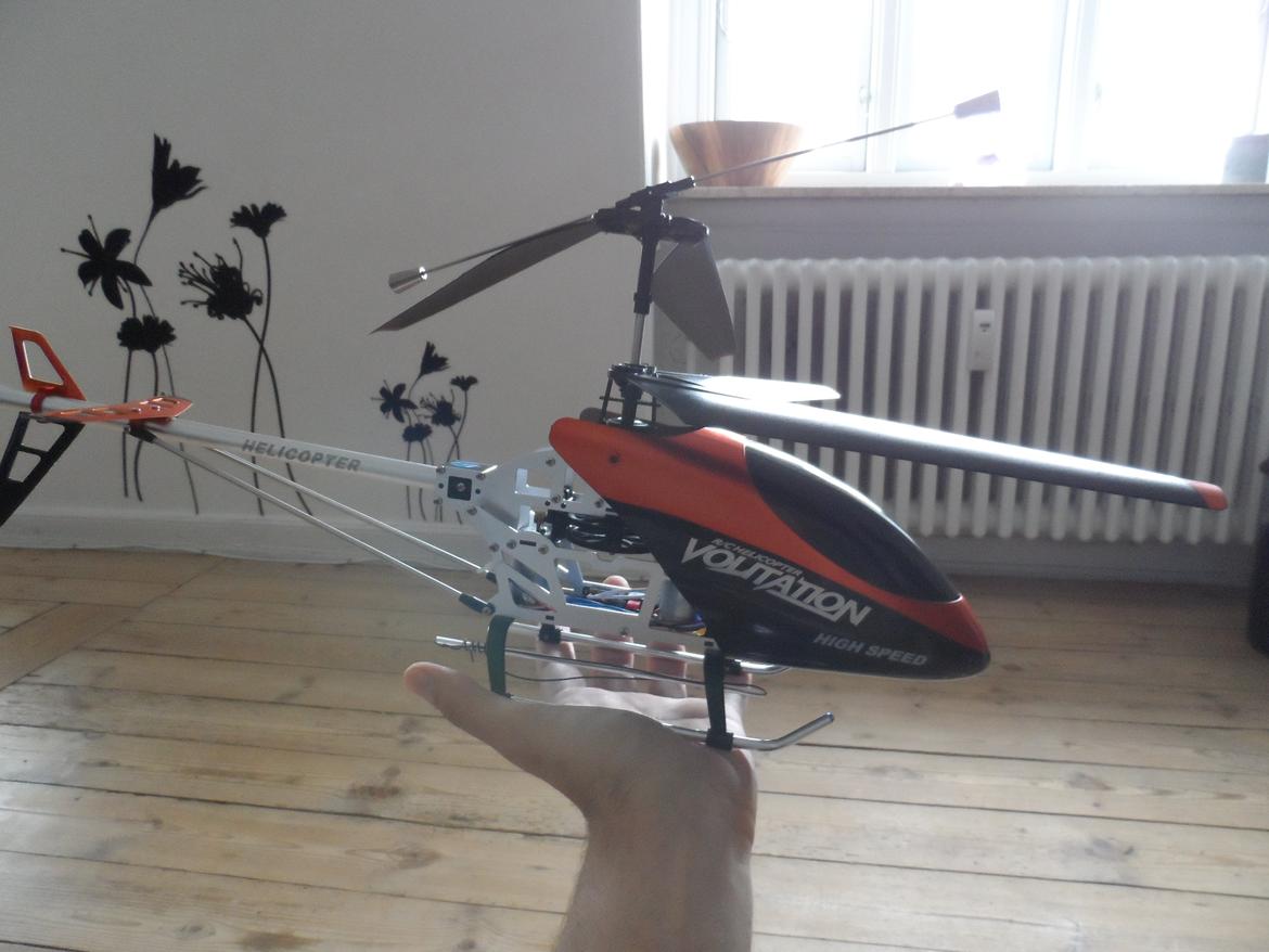 Helikopter Volitation (Givet væk) billede 7