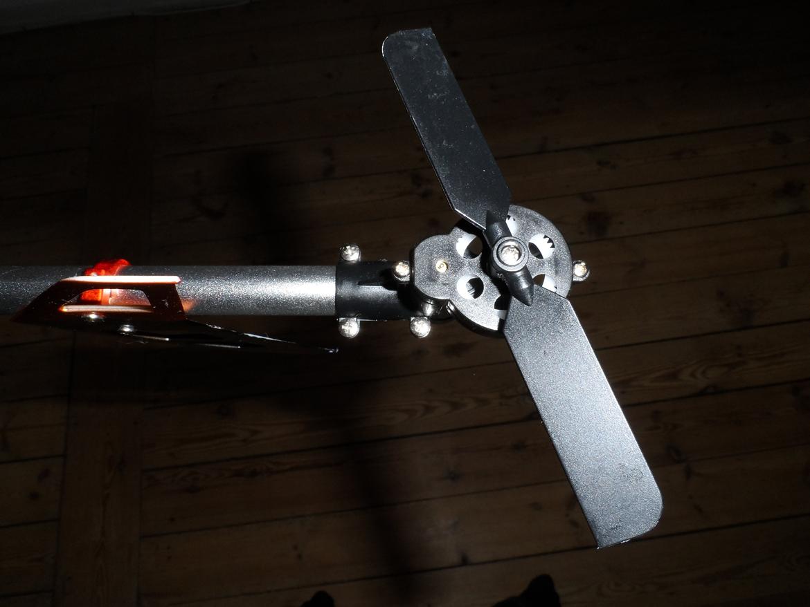 Helikopter Volitation (Givet væk) billede 10