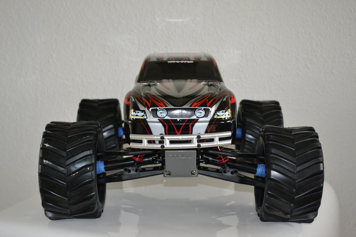 Off-Roader E-MAXX billede 2