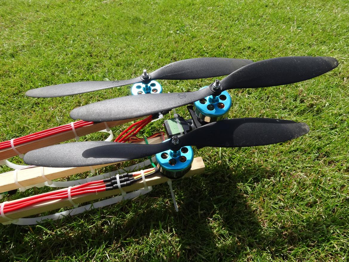 Multirotor Tricopter version 2,5 - de 3 storre propeller samlet billede 8