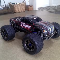 Off-Roader E-Maxx Brushless