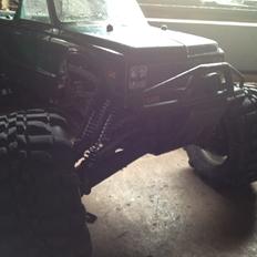 Truck HPI savage 4,6 big block