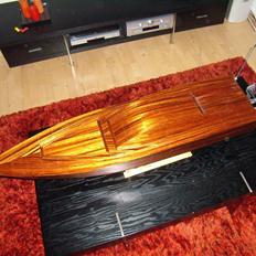 Båd JCN Racing stor (Hjemmelavet)