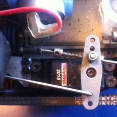 Bil traxxas Nitro 4-Tec 3.3 4WD 2,4Ghz