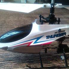 Helikopter e-flight thunder