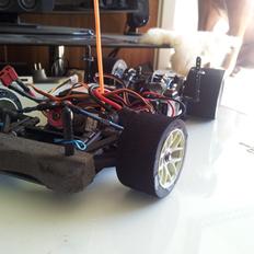 Bil Team Associated RC12L4 *Byttet til SC10*