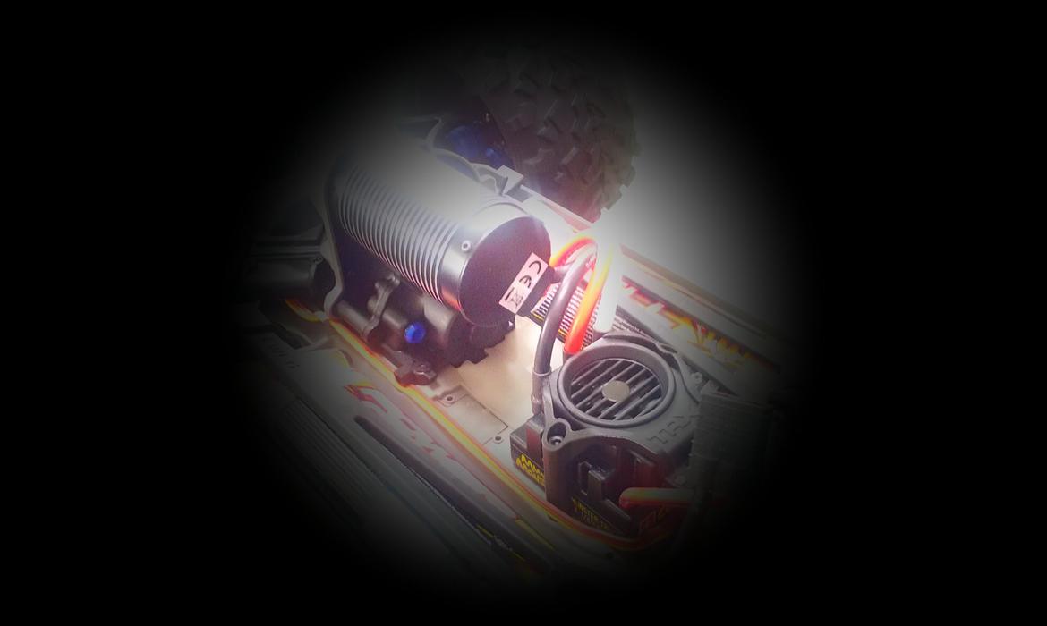 Off-Roader E-Maxx Brushless billede 5