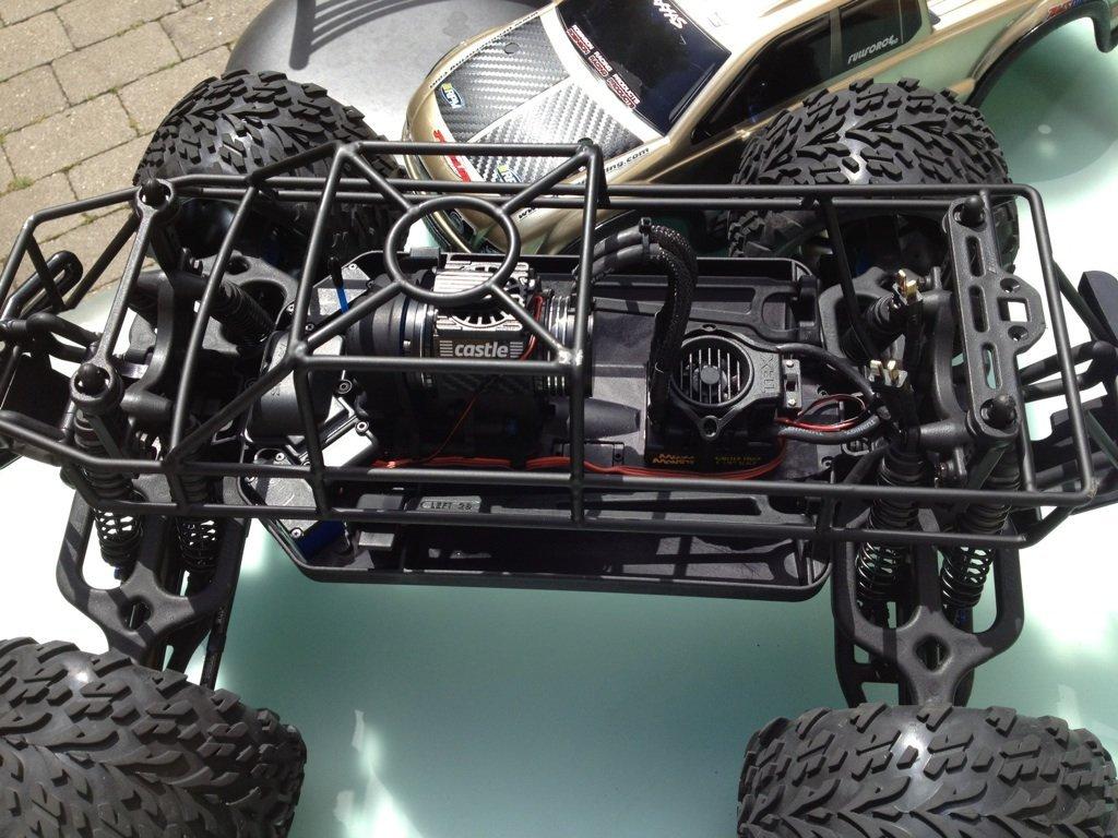 Truck Traxxas E-Maxx 3908 billede 8