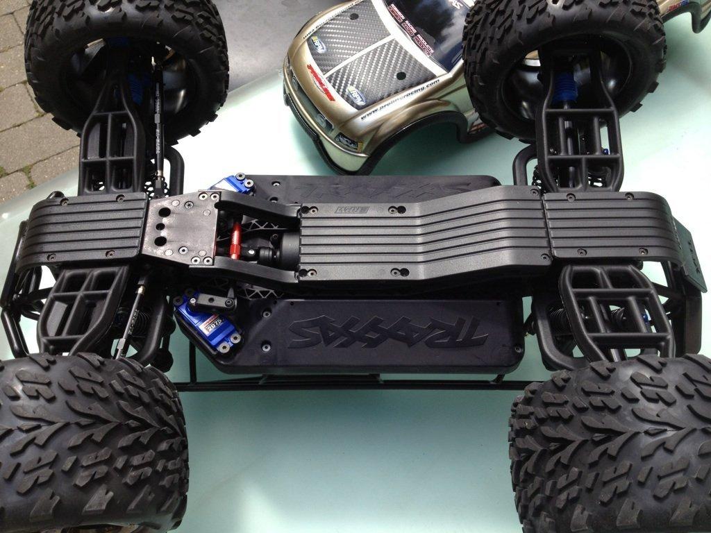 Truck Traxxas E-Maxx 3908 billede 10