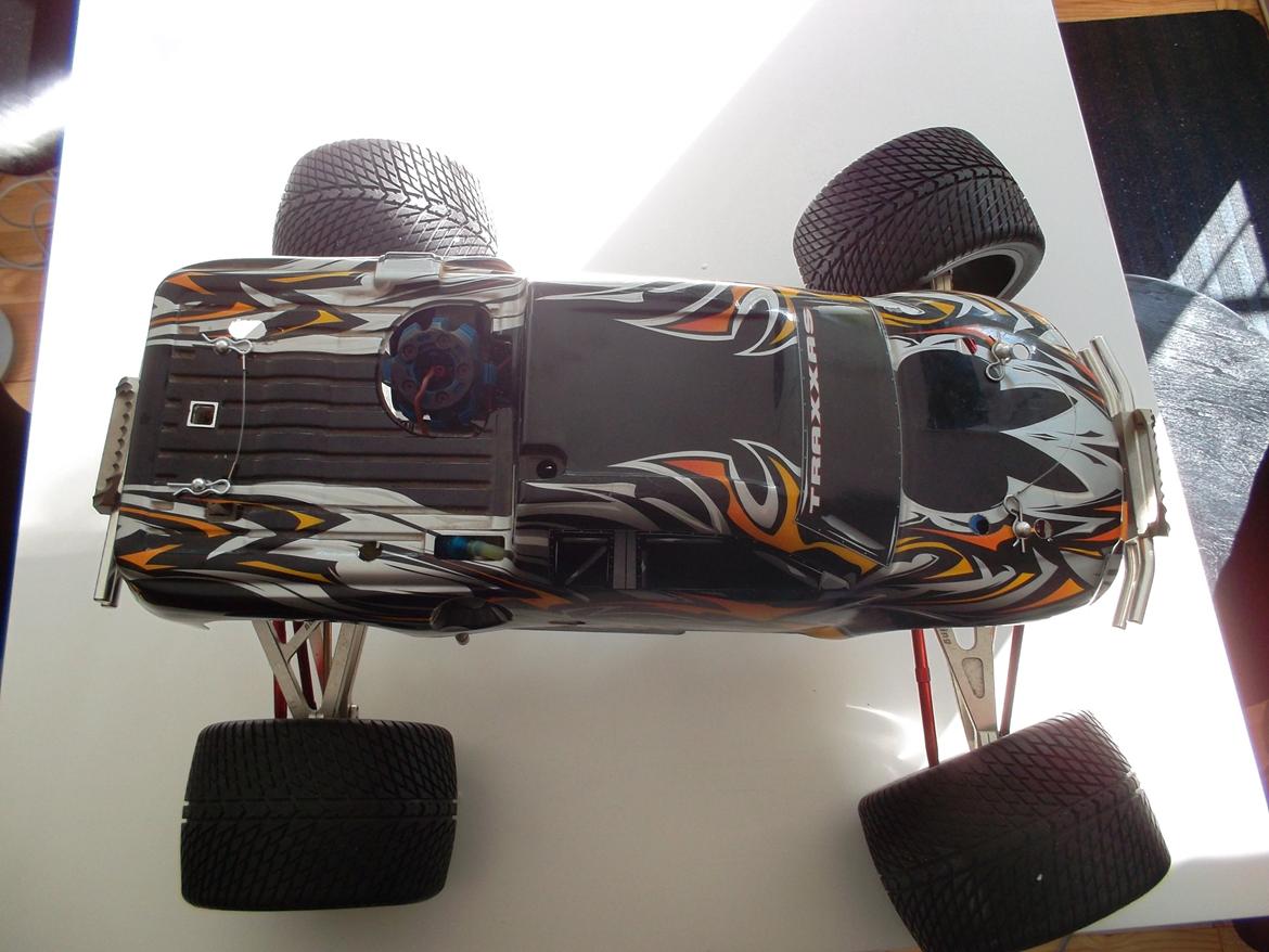 Off-Roader Traxxas revo 3.3 billede 5