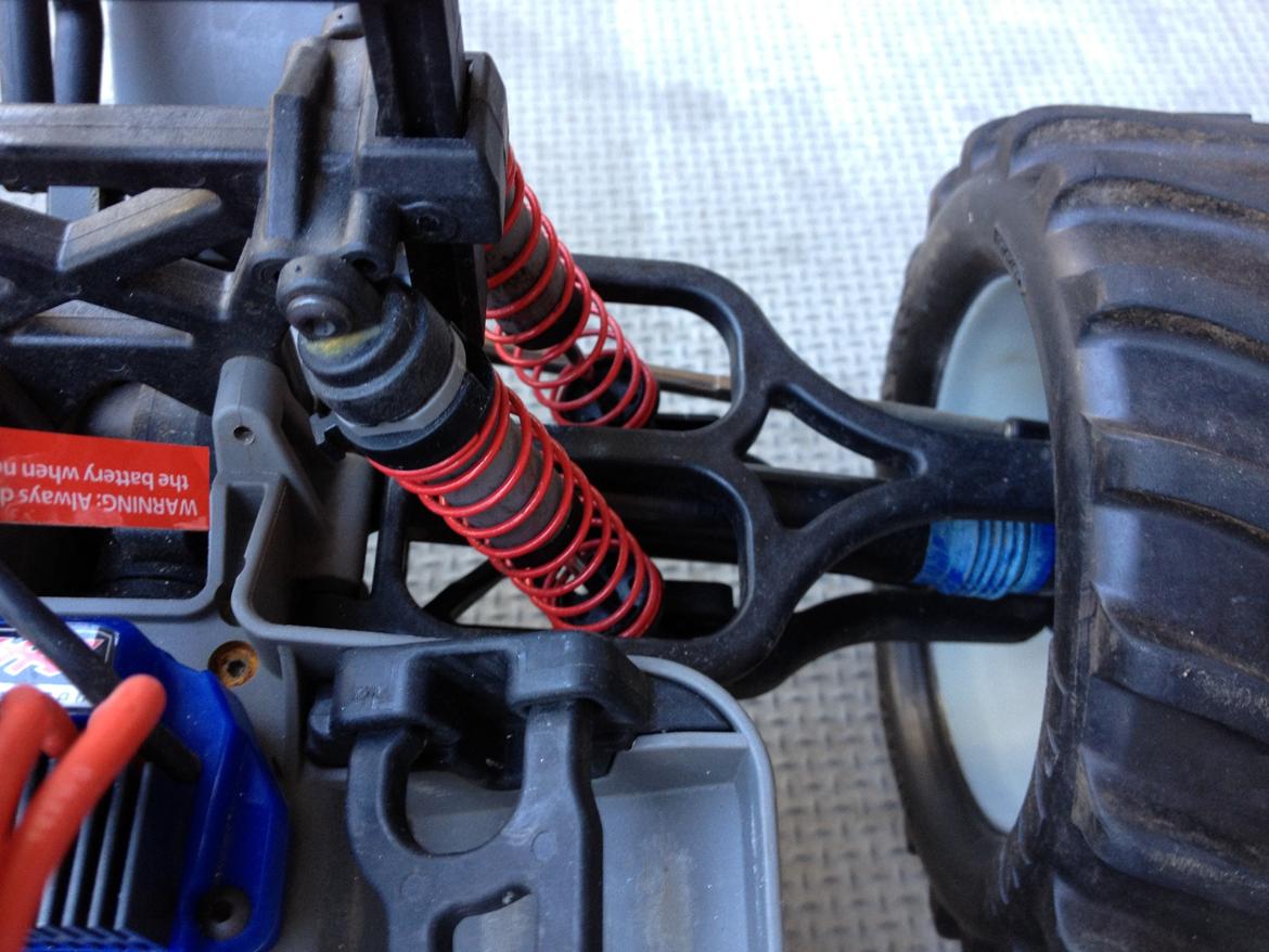 Bil Traxxas E-maxx billede 12