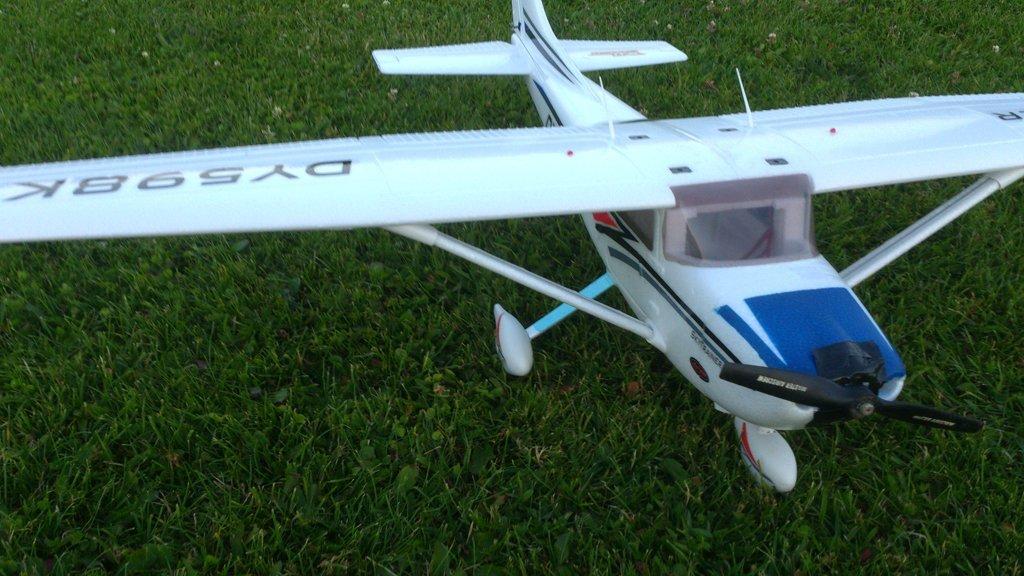 Fly Dynam Cessna 182 billede 2