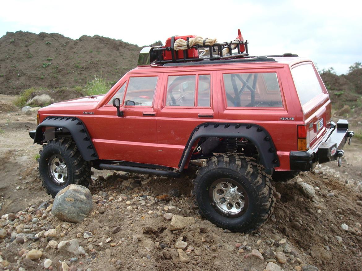 Off-Roader Axial SCX-10 Jeep Cherokee billede 9