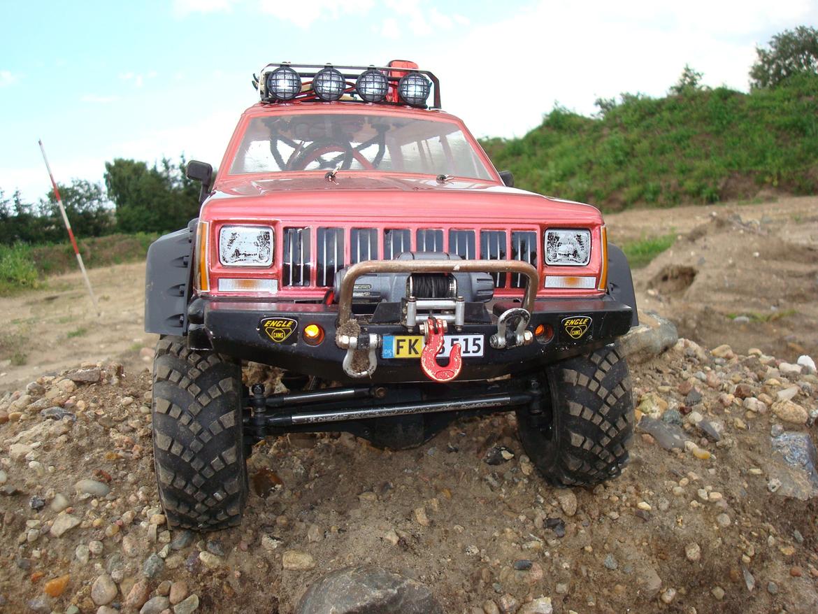 Off-Roader Axial SCX-10 Jeep Cherokee billede 10