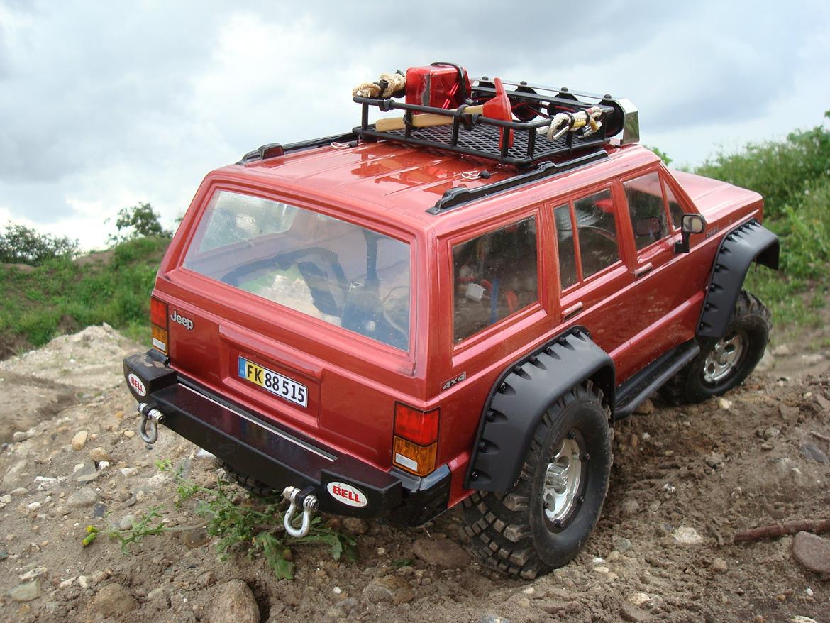 Off-Roader Axial SCX-10 Jeep Cherokee billede 12