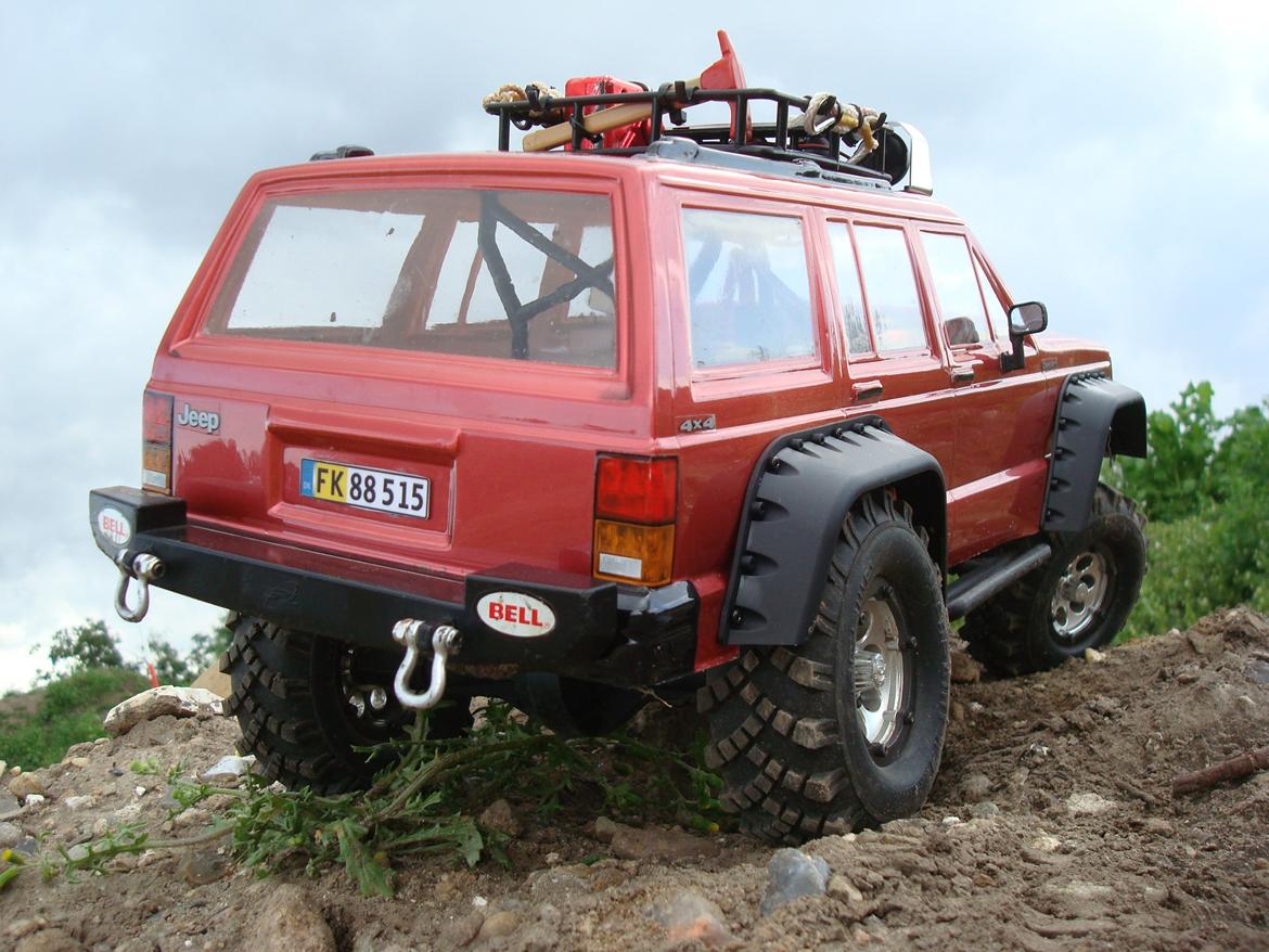 Off-Roader Axial SCX-10 Jeep Cherokee billede 13