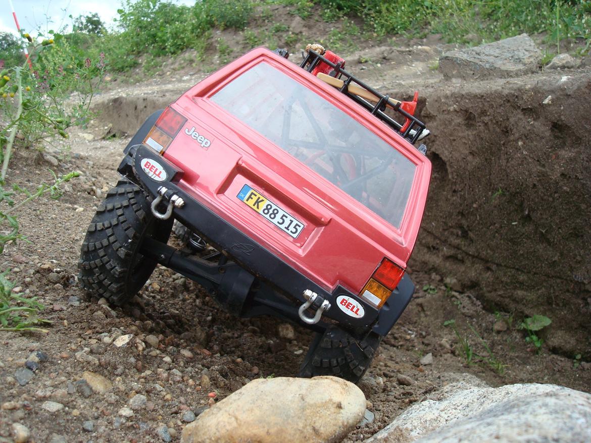Off-Roader Axial SCX-10 Jeep Cherokee billede 15
