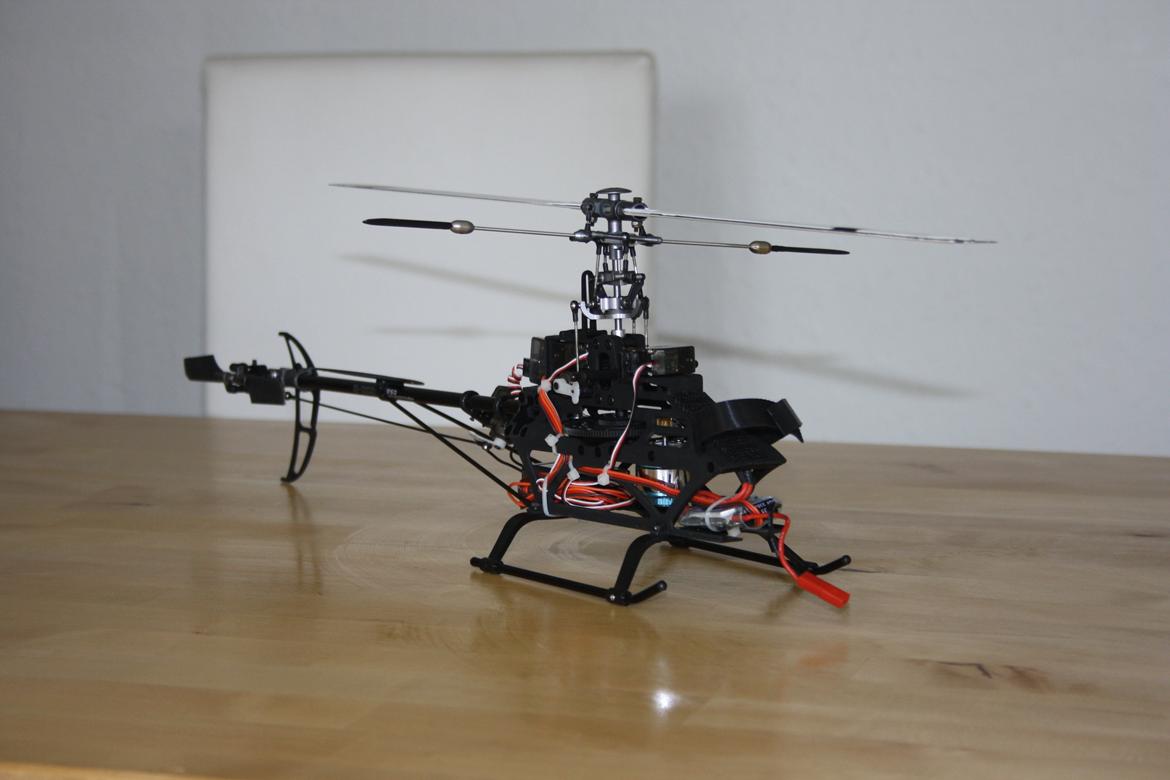 Helikopter Dynam E-Razor 250 Titan 3D 2.4Ghz billede 3