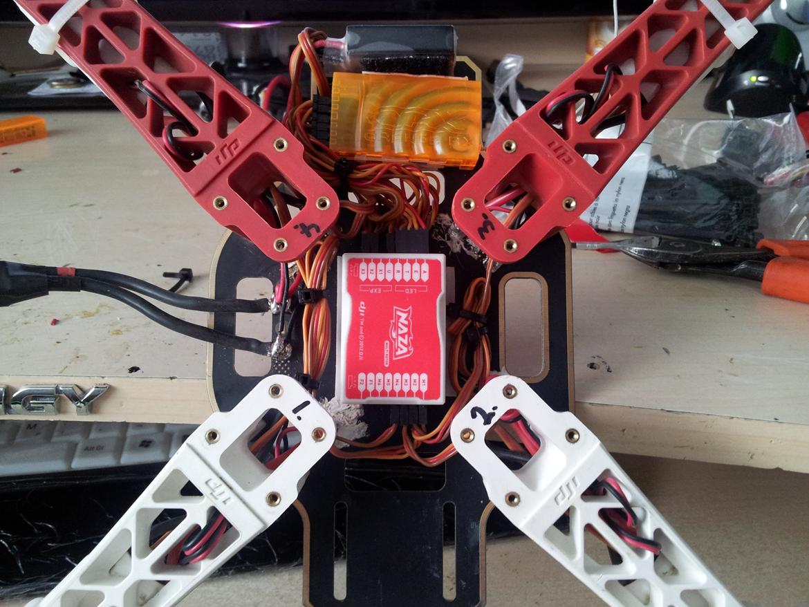 Multirotor dji f450 naza-m+gps fpv go pro 2 billede 8