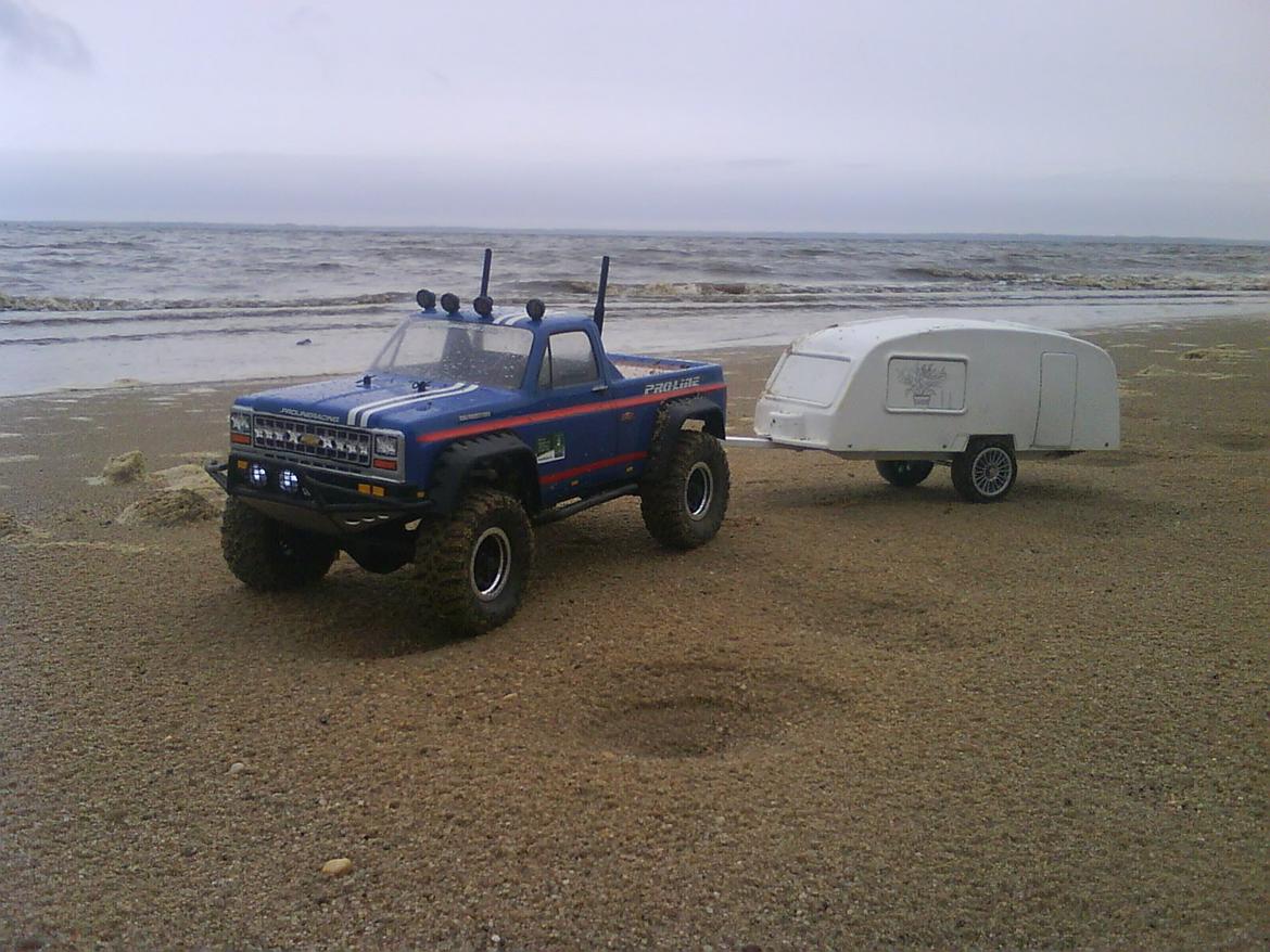 Off-Roader Scx 10 chevrolet k10 pickup billede 1