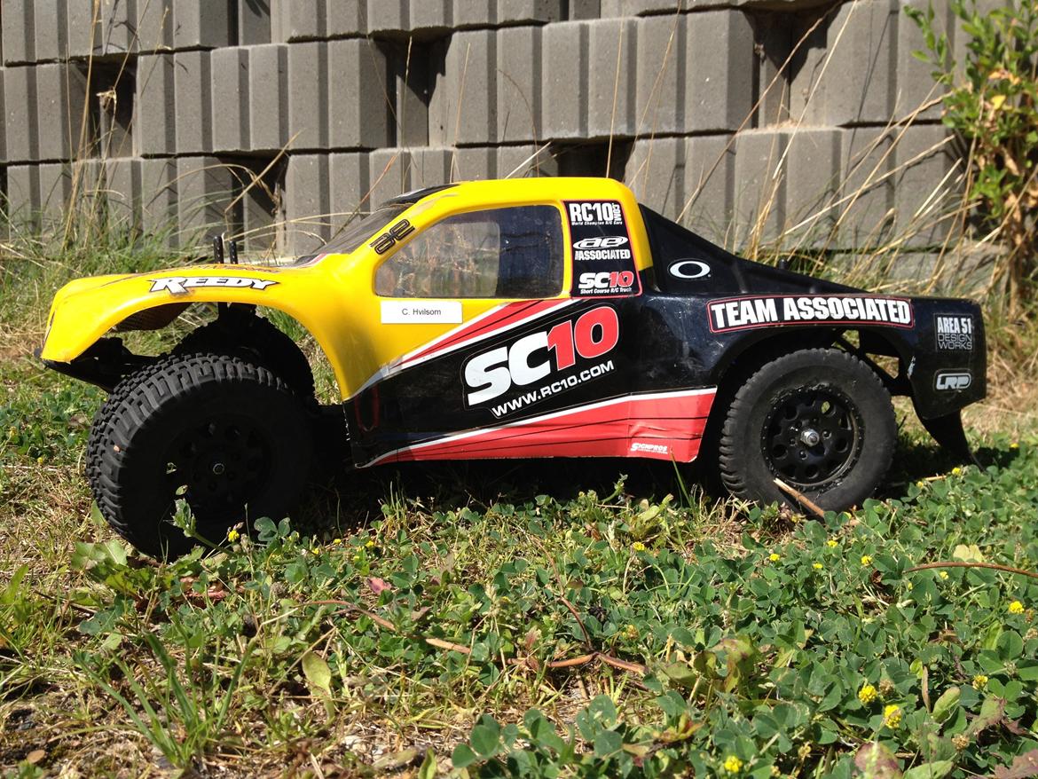 Bil Associated SC10 billede 3