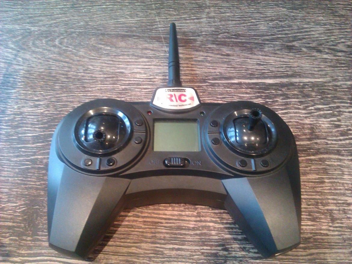 Helikopter e-flight thunder billede 1