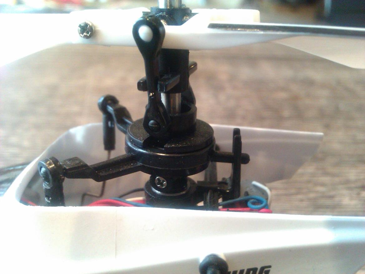 Helikopter e-flight thunder billede 4