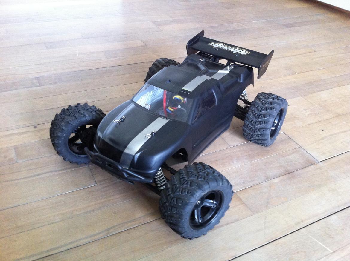 Off-Roader Stealth X09 Brushless 2.4 GHz billede 1